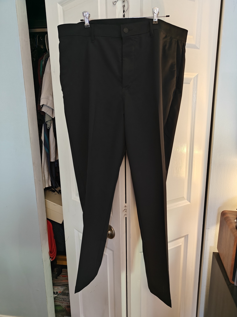 Banana Republic Mens Black Performance Tech Chinos 40x30 (Fits 40x27)